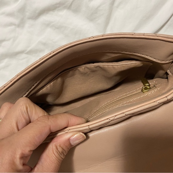 Quilted chain strap shoulder bag - Picture 4 of 4